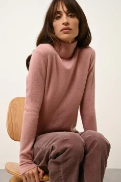 AVA pull col roulé bois de rose