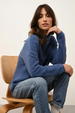 BLANTYRE pull col roulé bleu denim