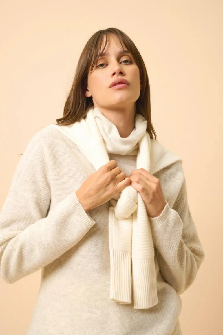 BLANTYRE pull col roulé gris perle chiné