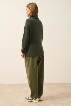 BLANTYRE pull col roulé kaki chiné