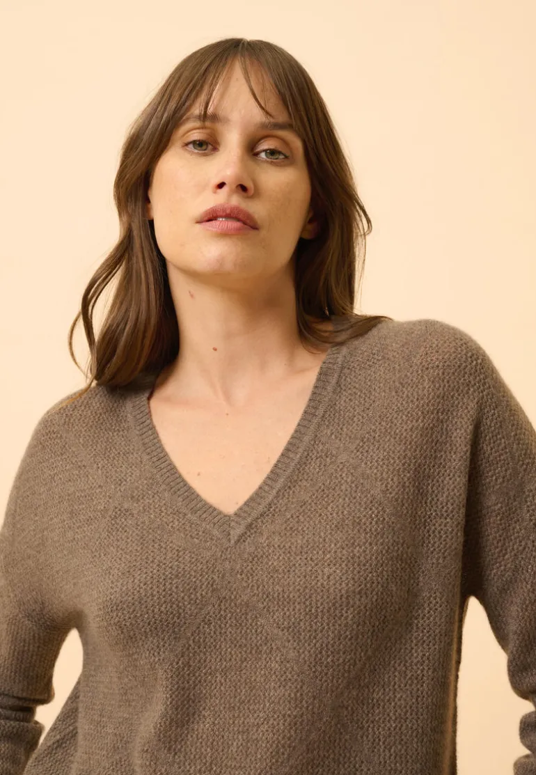 CAPUCINE pull col v taupe chiné
