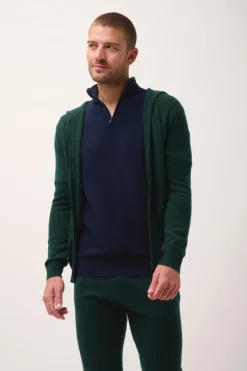 ELLIOT gilet col zippé capuche cyprès