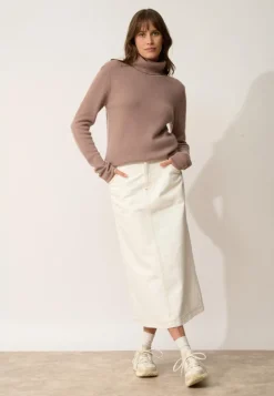 JUNE pull col roulé cuivre