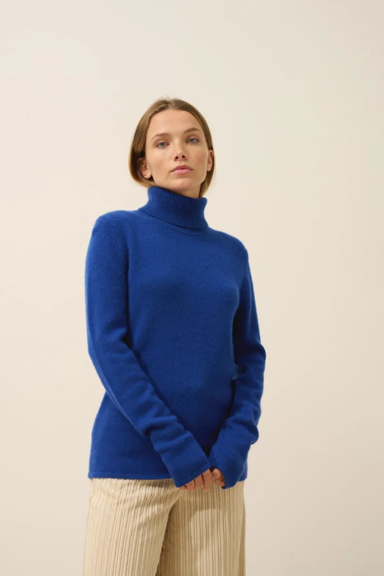JUNE pull col roulé outremer