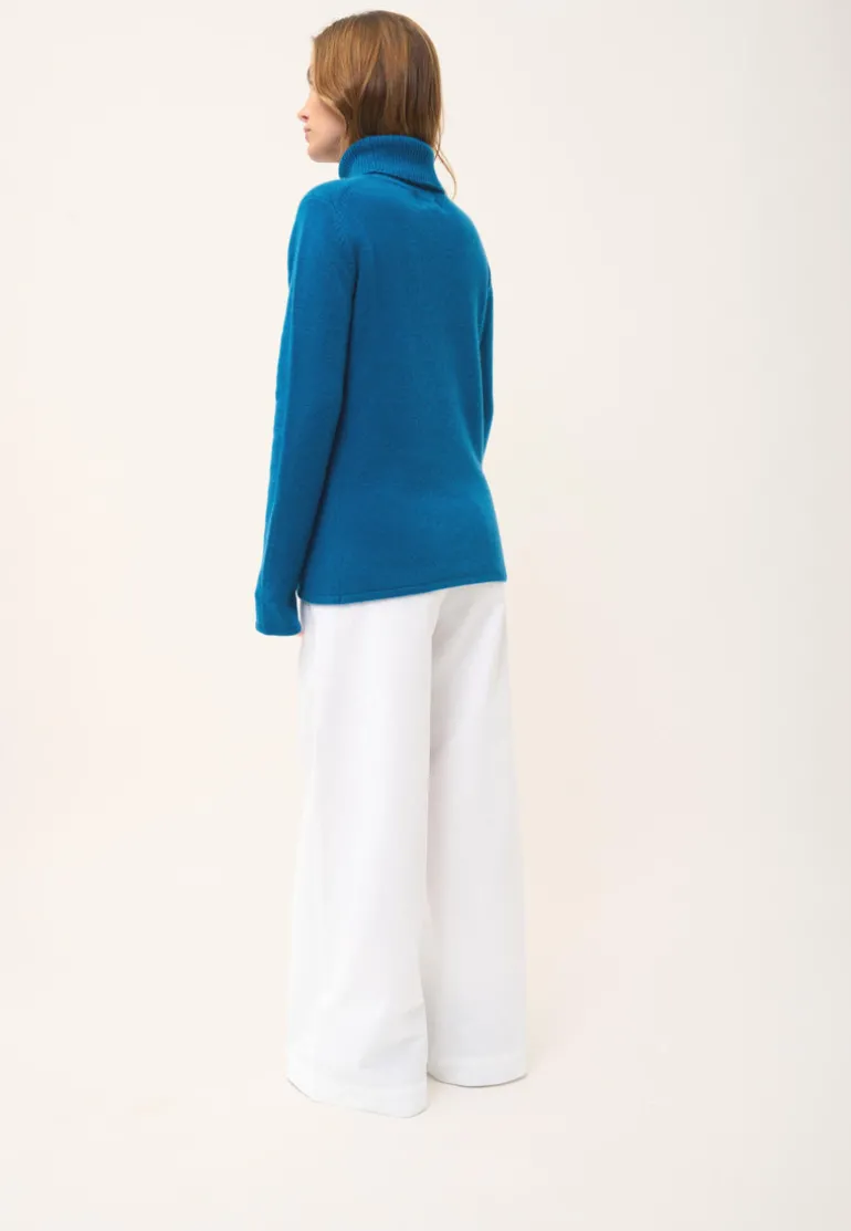 JUNE pull col roulé paon