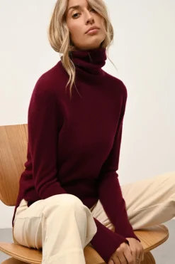 LEXIE pull col roulé bordeaux