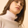 LEXIE pull col roulé poudre