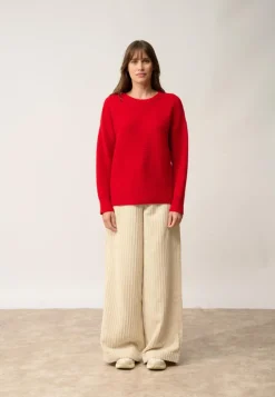 LOUNA pull col rond rouge