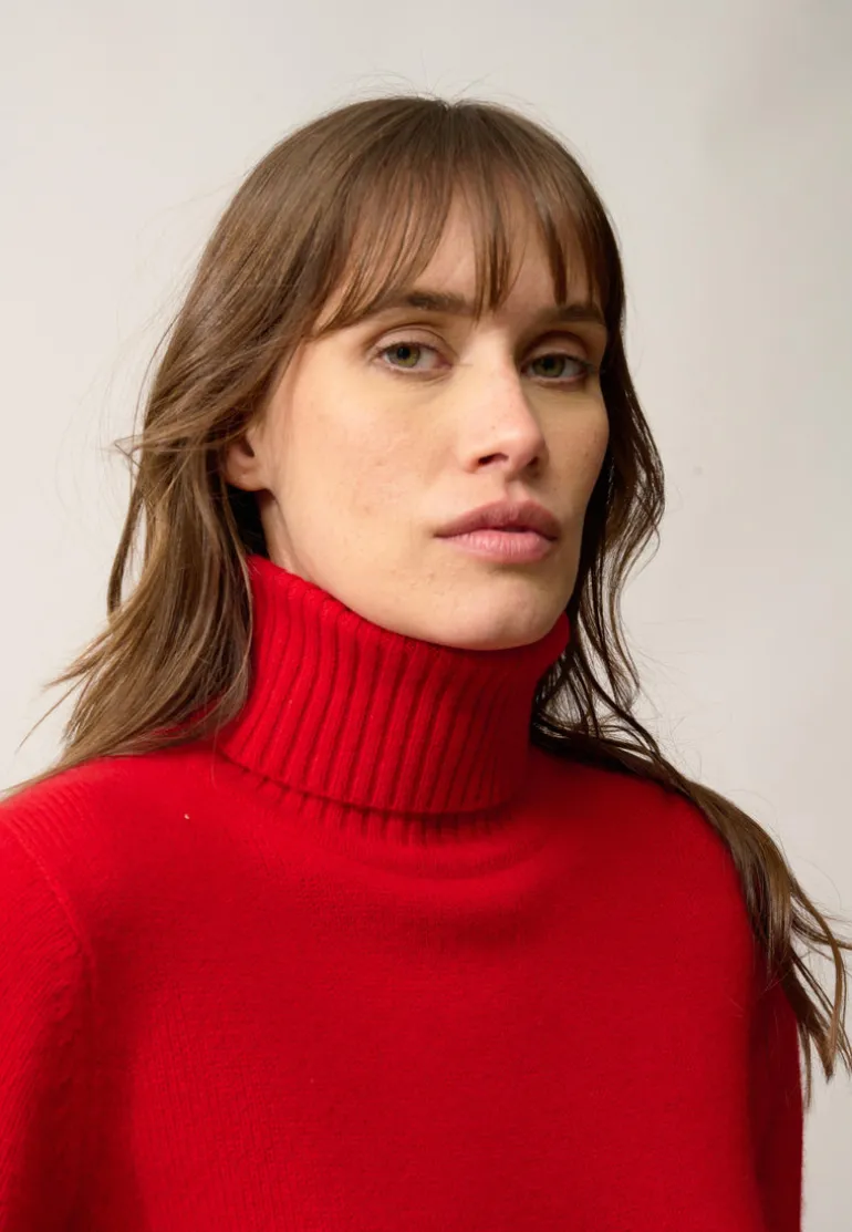 LUCIE pull col roulé rouge