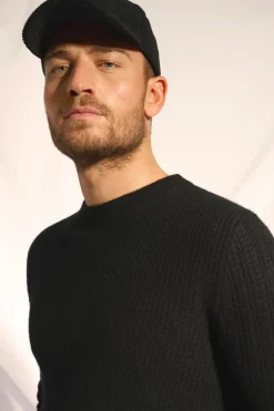 LUKKA pull col rond noir