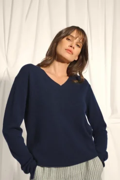 NORA pull col v navy
