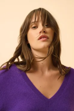 OPAL pull col v violette