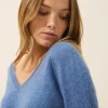 PHOEBE pull col v bleu denim
