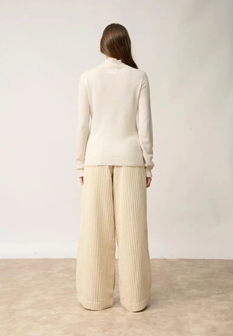 TRILA pull col montant ivoire