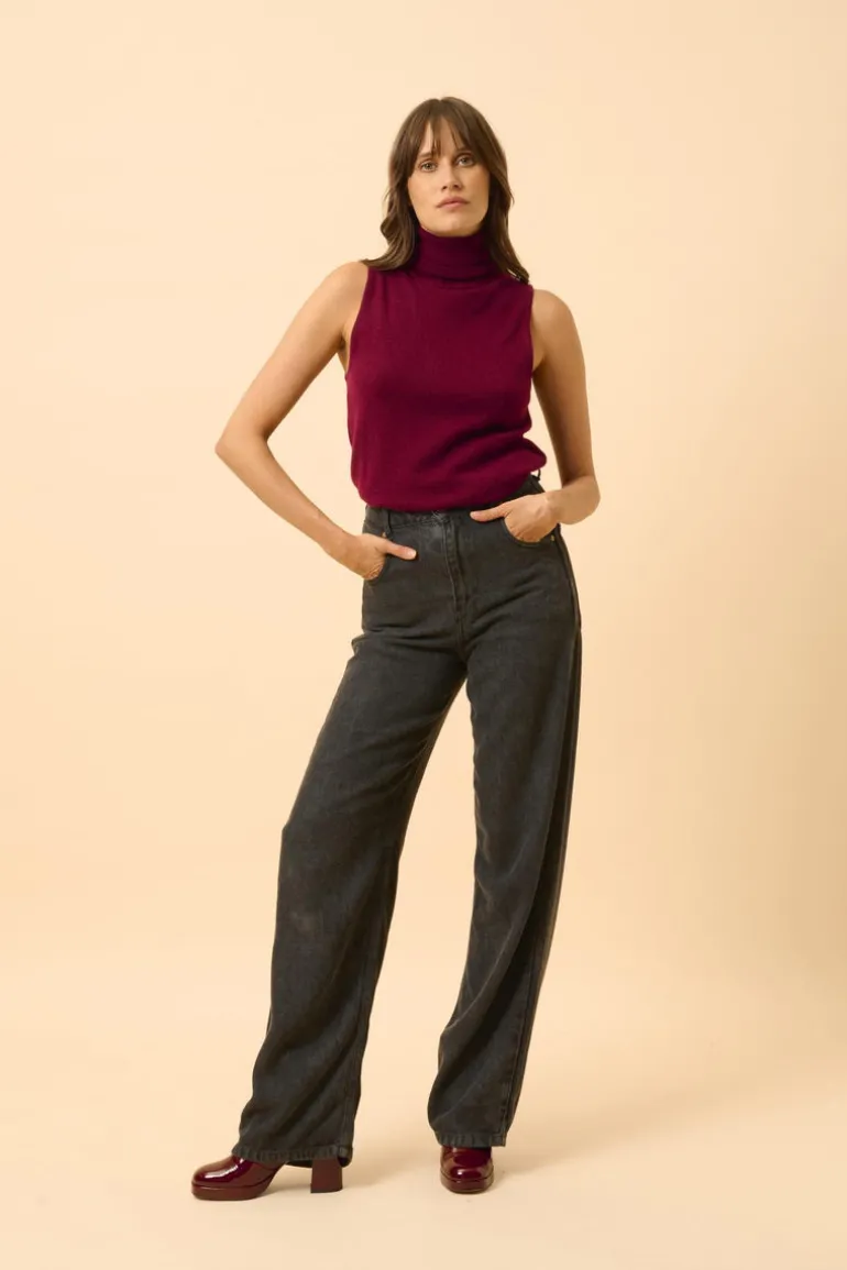 VIOLET pull col roulé bordeaux