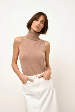 VIOLET pull col roulé camel chiné