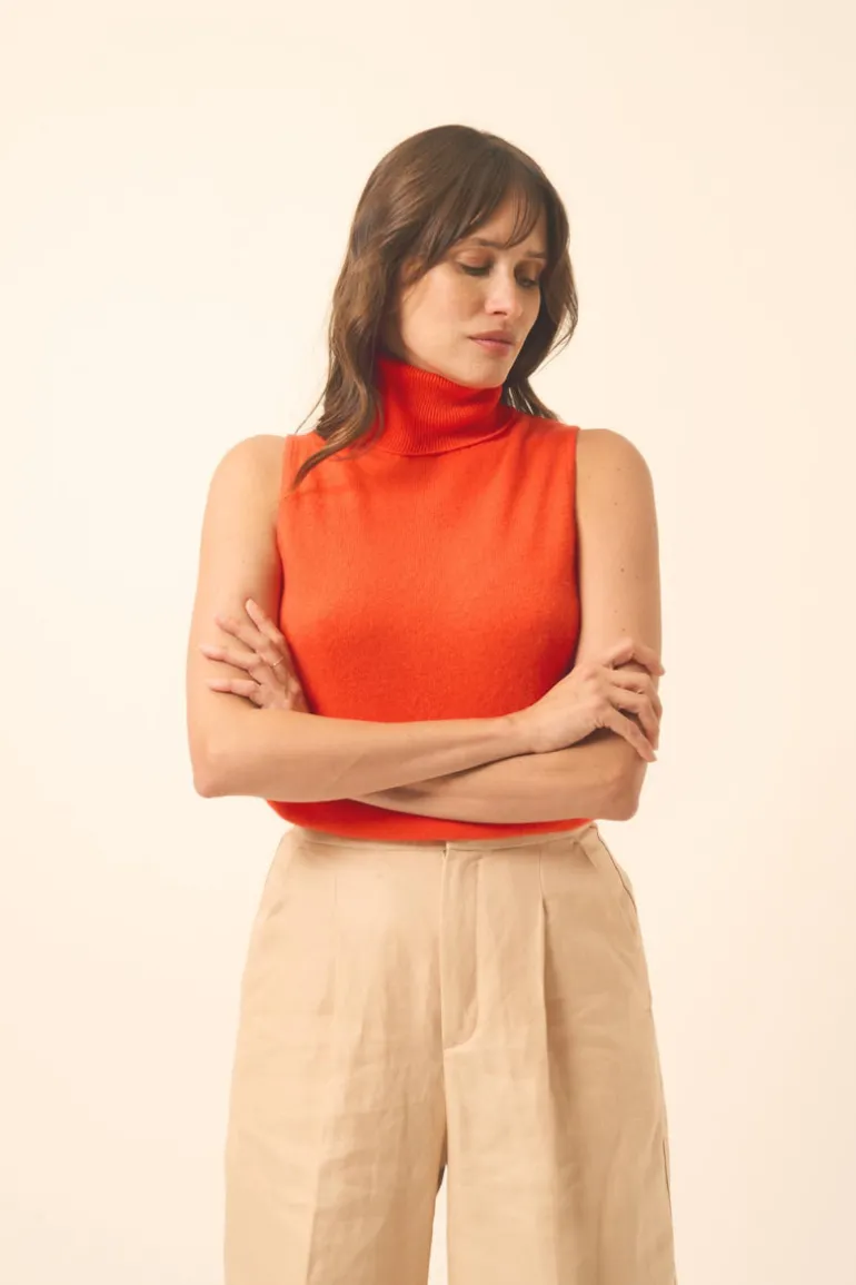 VIOLET pull col roulé orange